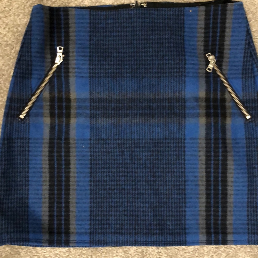 Wool (blend) skirt